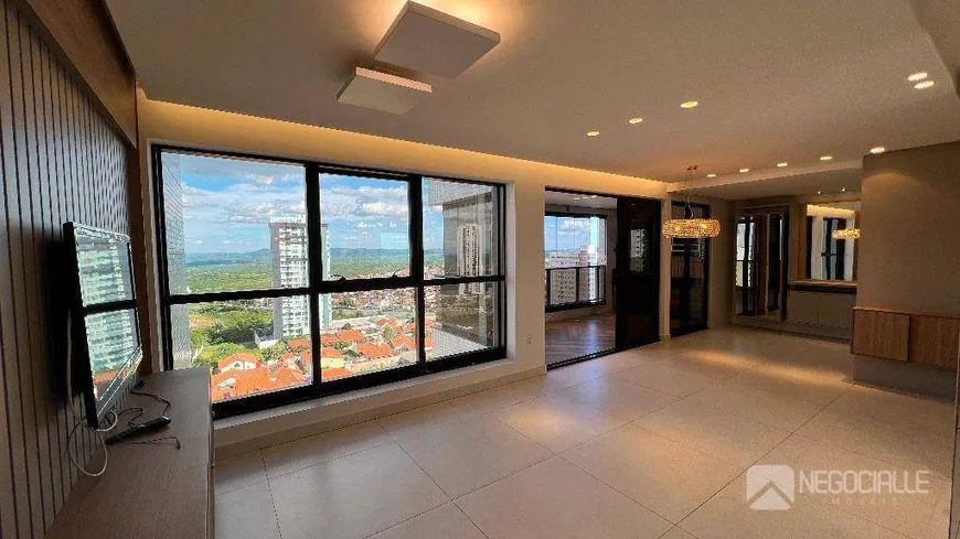 Foto 1 de Apartamento com 4 Quartos à venda, 140m² em Mirante, Campina Grande