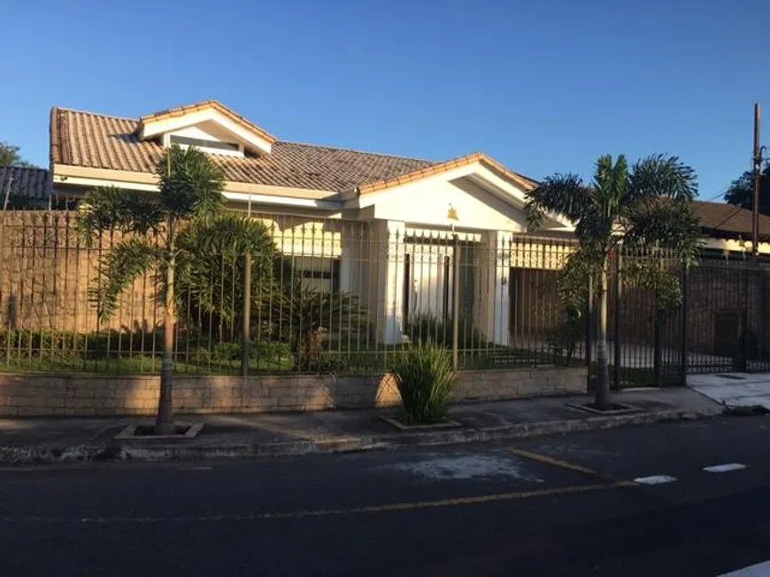 Foto 1 de Casa com 5 Quartos à venda, 671m² em Laranjal, Volta Redonda