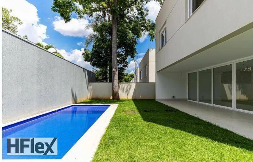 Foto 1 de Casa de Condomínio com 4 Quartos à venda, 525m² em Granja Julieta, São Paulo