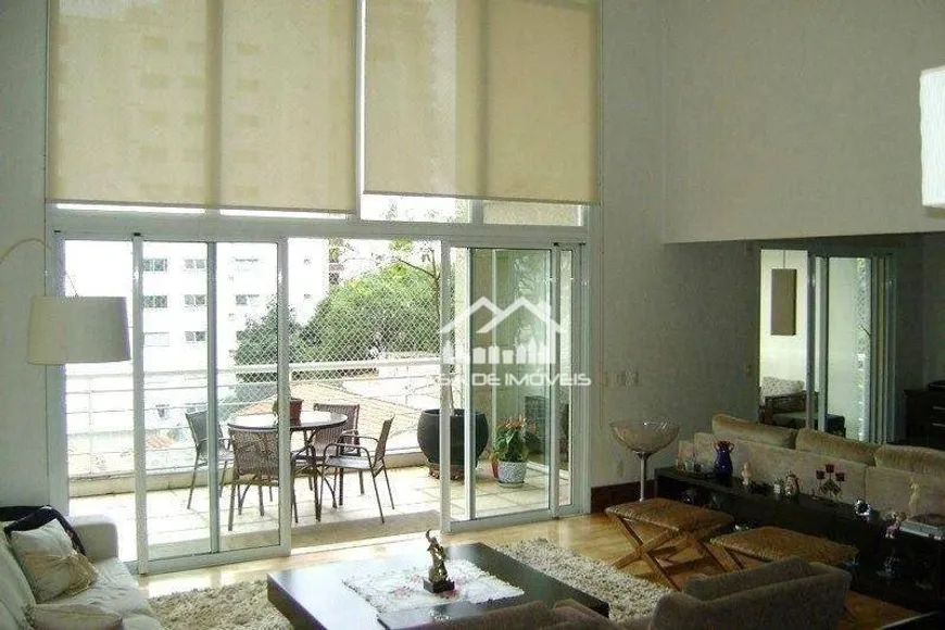 Foto 1 de Apartamento com 4 Quartos à venda, 330m² em Moema, São Paulo