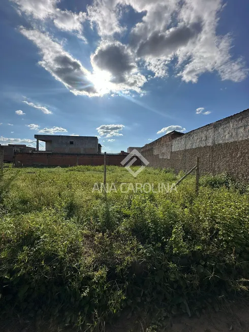 Foto 1 de Lote/Terreno à venda, 288m² em Canelas, Montes Claros