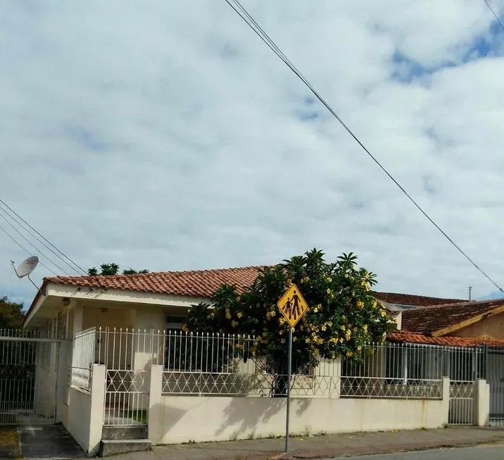 Foto 1 de Casa com 6 Quartos à venda, 144m² em Ipiranga, São José