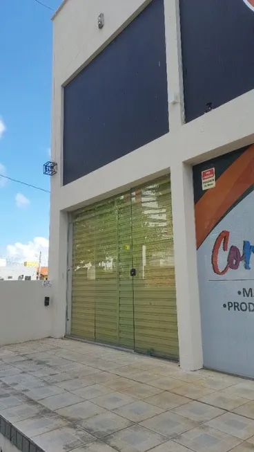 Foto 1 de Ponto Comercial para alugar, 33m² em Candelária, Natal