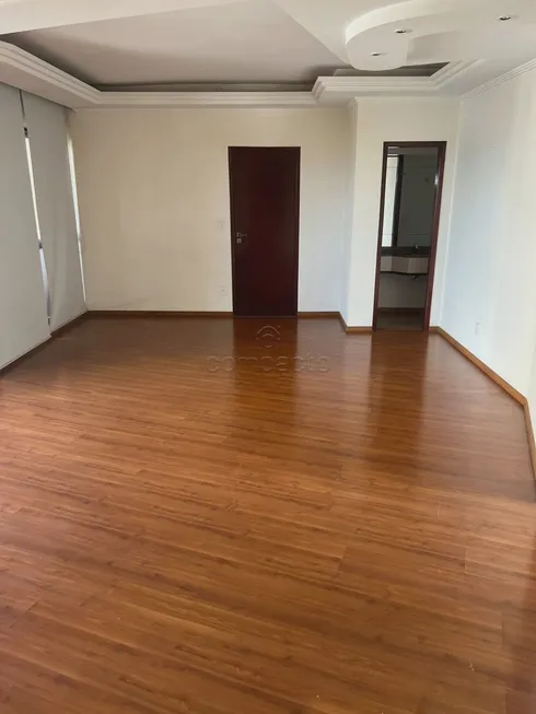 Foto 1 de Apartamento com 3 Quartos para alugar, 140m² em Nova Redentora, São José do Rio Preto