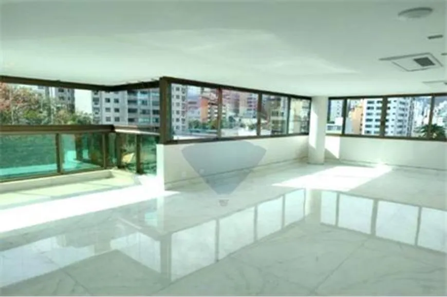 Foto 1 de Apartamento com 4 Quartos à venda, 247m² em Savassi, Belo Horizonte