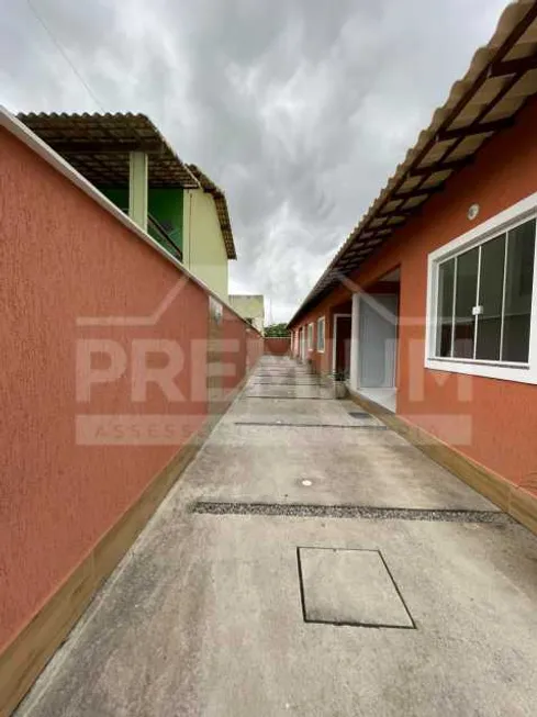 Foto 1 de Casa com 2 Quartos à venda, 58m² em Cordeirinho, Maricá