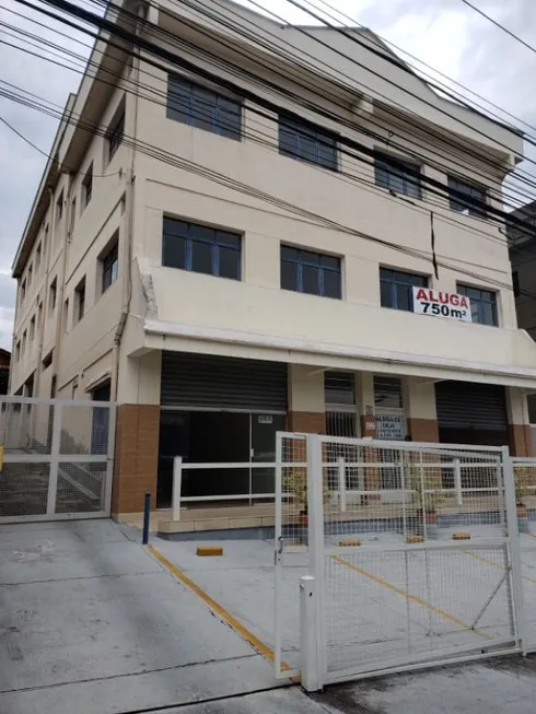 Foto 1 de Prédio Comercial para venda ou aluguel, 750m² em Granja Viana, Cotia