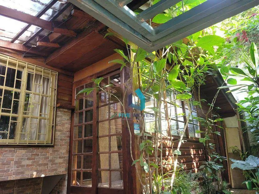 Foto 1 de Casa com 3 Quartos à venda, 165m² em Jardim Petrópolis, São Paulo