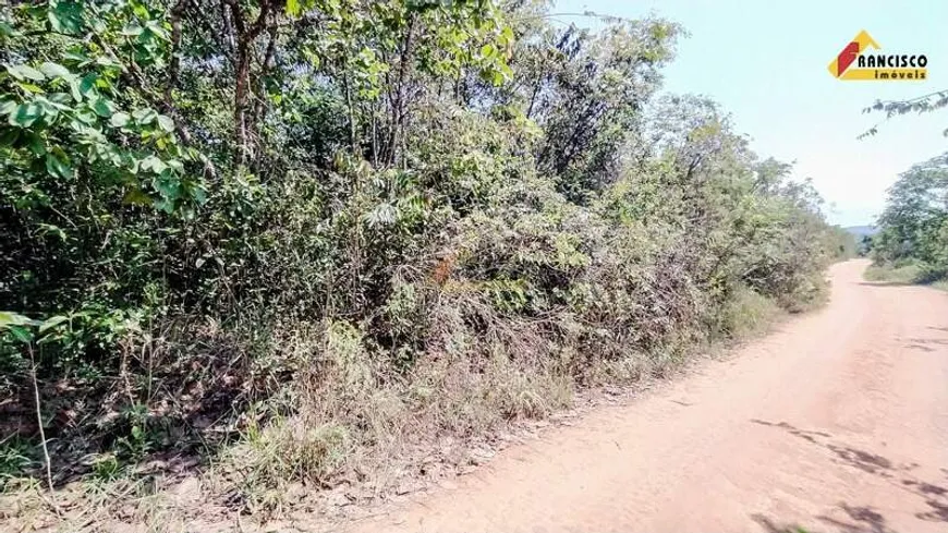 Foto 1 de Lote/Terreno à venda, 225m² em Ipanema, Divinópolis