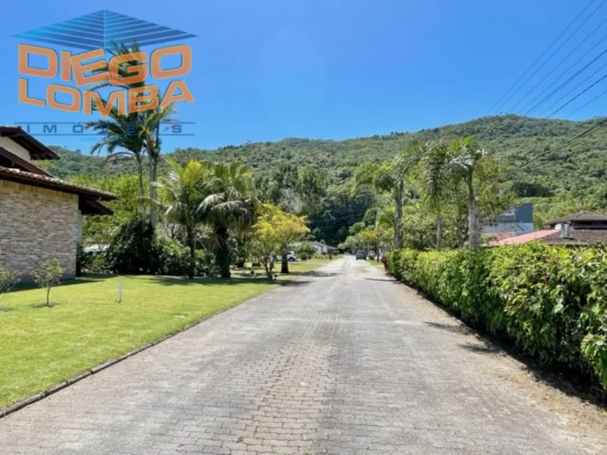 Foto 1 de Lote/Terreno à venda, 600m² em Cachoeira do Bom Jesus, Florianópolis