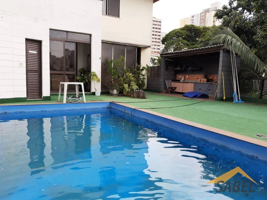 Foto 1 de Casa com 4 Quartos à venda, 520m² em Pacaembu, São Paulo