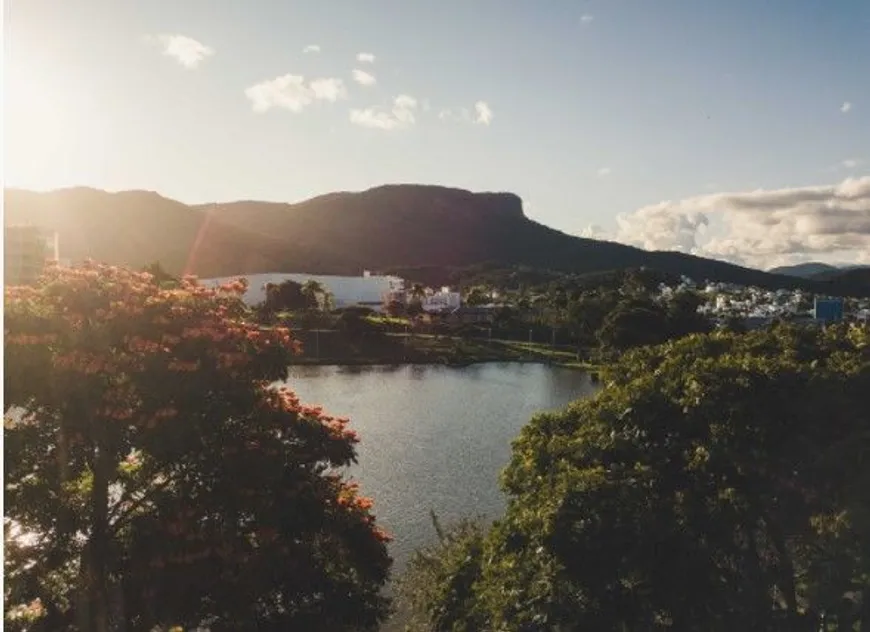 Foto 1 de Lote/Terreno à venda, 2000m² em Cidade Universitaria Pedra Branca, Palhoça