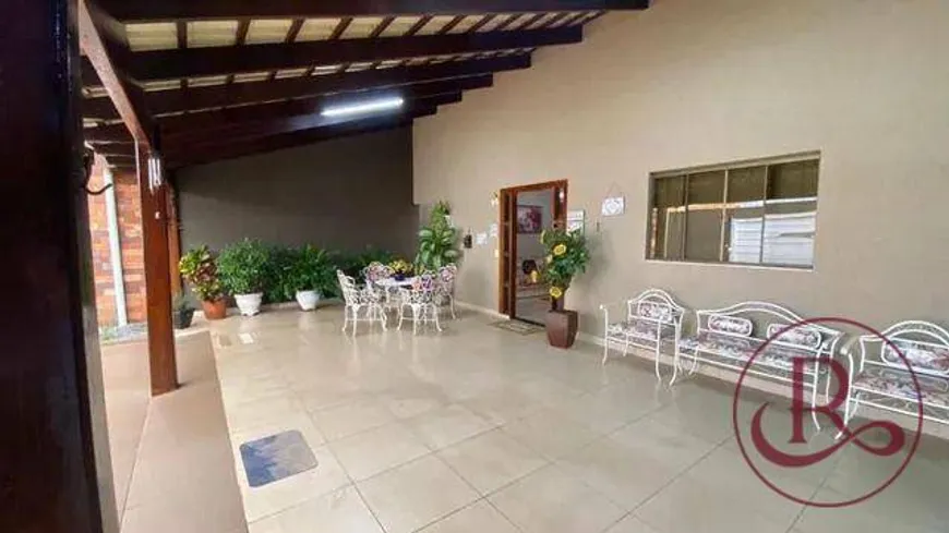 Foto 1 de Casa com 3 Quartos à venda, 180m² em Residencial Aquarios, Goiânia