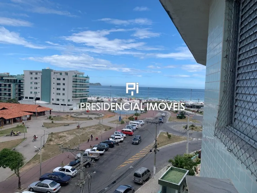 Foto 1 de Apartamento com 3 Quartos para alugar, 90m² em Algodoal, Cabo Frio