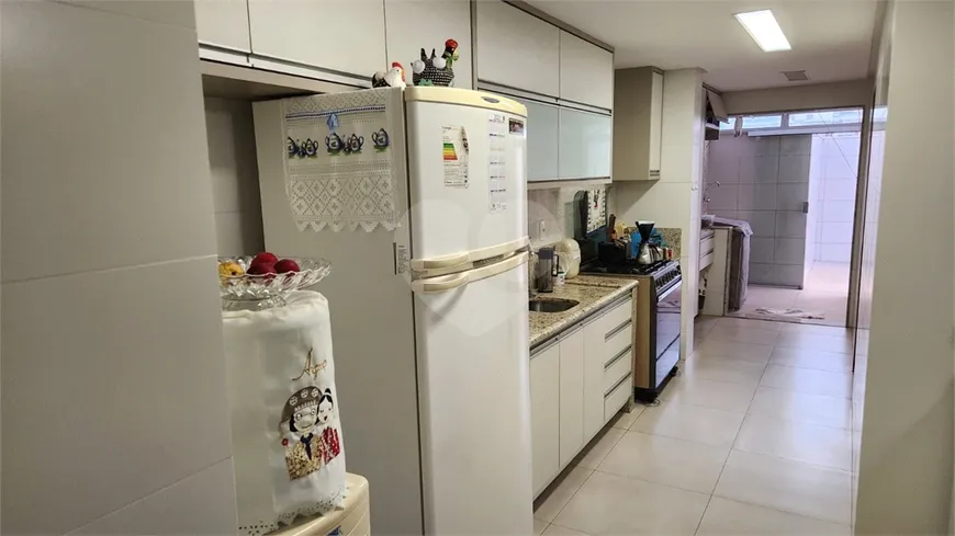 Foto 1 de Apartamento com 4 Quartos à venda, 240m² em Cabo Branco, João Pessoa