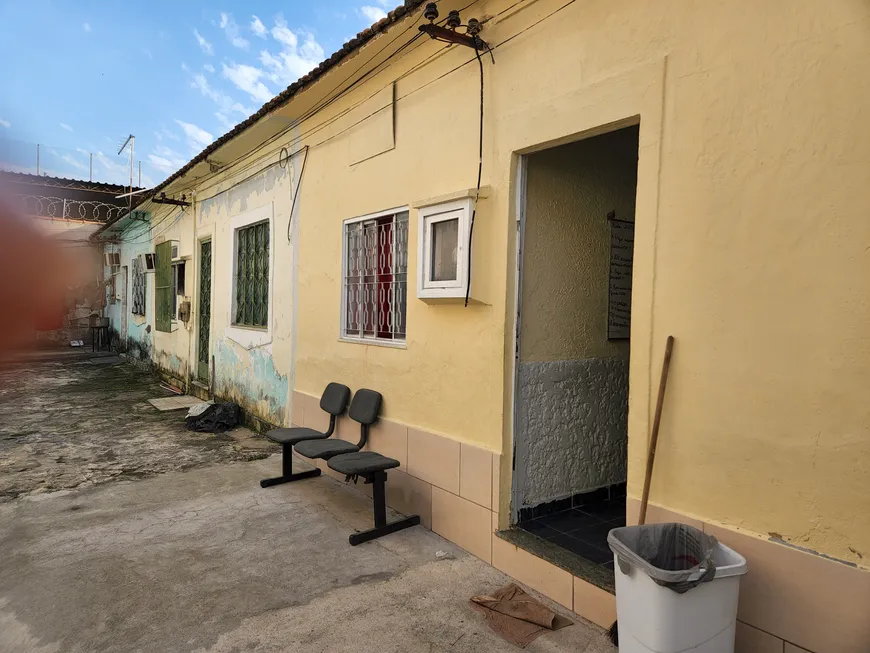 Foto 1 de Lote/Terreno com 1 Quarto à venda, 475m² em Centro, Nilópolis