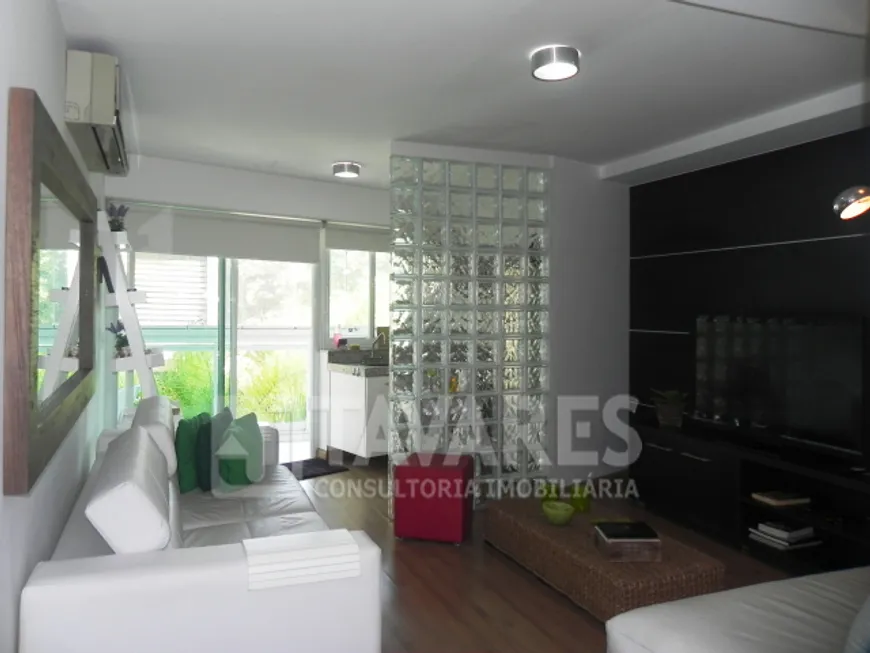 Foto 1 de Apartamento com 2 Quartos à venda, 70m² em Barra da Tijuca, Rio de Janeiro