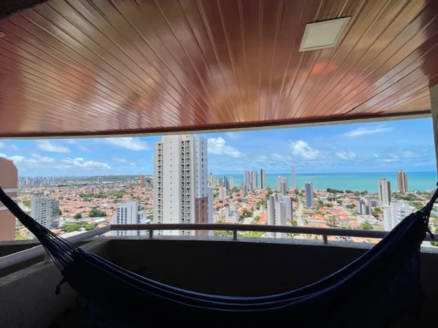 Foto 1 de Apartamento com 3 Quartos à venda, 230m² em Ponta Negra, Natal