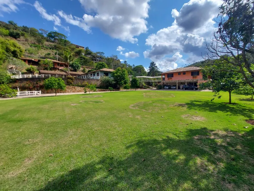 Foto 1 de Casa com 8 Quartos à venda, 550m² em Pedro do Rio, Petrópolis