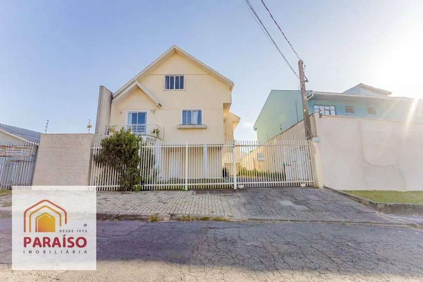 Foto 1 de Casa de Condomínio com 3 Quartos à venda, 170m² em Santa Felicidade, Curitiba