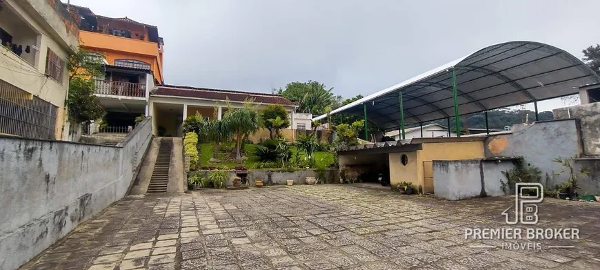 Foto 1 de Casa com 4 Quartos à venda, 135m² em São Pedro, Teresópolis