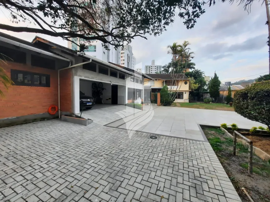 Foto 1 de Casa com 3 Quartos à venda, 274m² em Velha, Blumenau