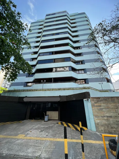 Foto 1 de Apartamento com 3 Quartos à venda, 146m² em Pituba, Salvador