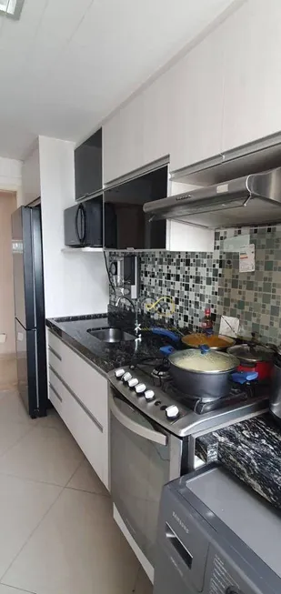 Foto 1 de Apartamento com 2 Quartos à venda, 53m² em Vila das Palmeiras, Guarulhos