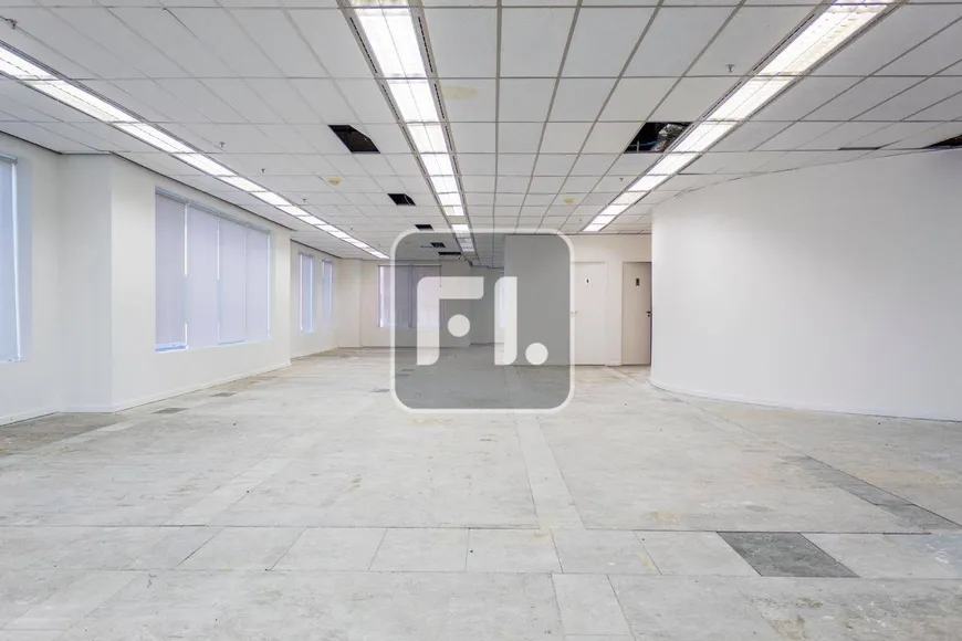 Foto 1 de Sala Comercial para alugar, 900m² em Itaim Bibi, São Paulo