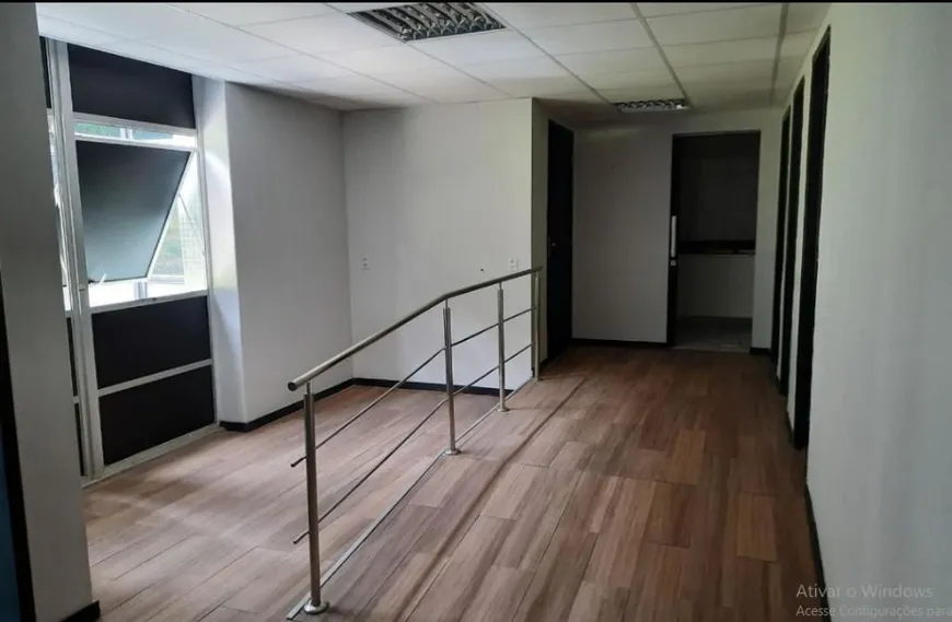 Foto 1 de Ponto Comercial para alugar, 240m² em Pituba, Salvador