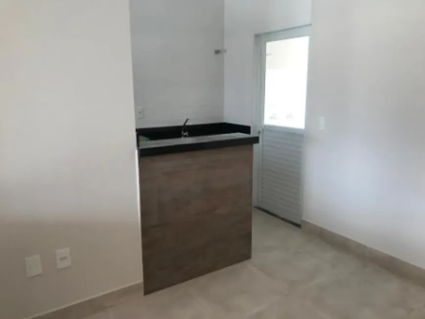 Foto 1 de Casa com 2 Quartos à venda, 68m² em Jardim dos colibris, Indaiatuba