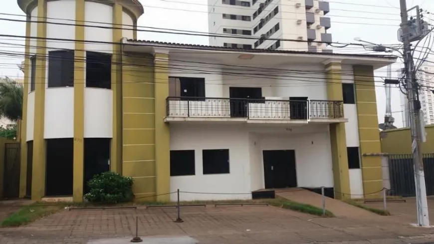 Foto 1 de Casa com 8 Quartos à venda, 635m² em Bosque da Saúde, Cuiabá