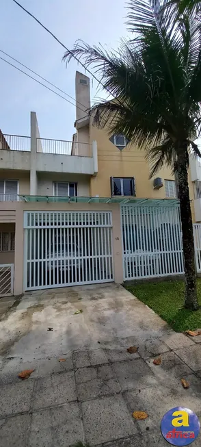 Foto 1 de Sobrado com 3 Quartos à venda, 158m² em Nereidas, Guaratuba