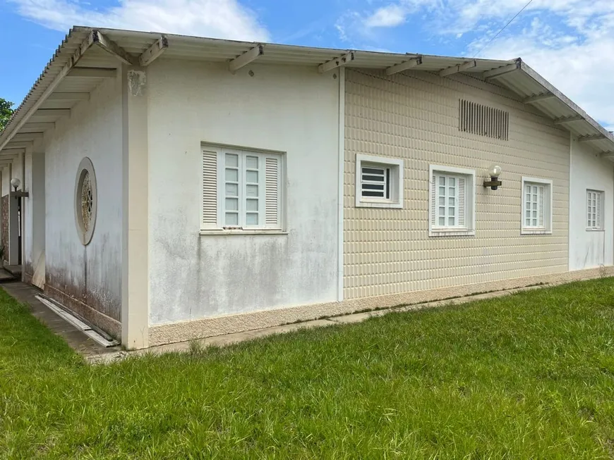 Foto 1 de Casa com 4 Quartos à venda, 318m² em Grussaí, São João da Barra