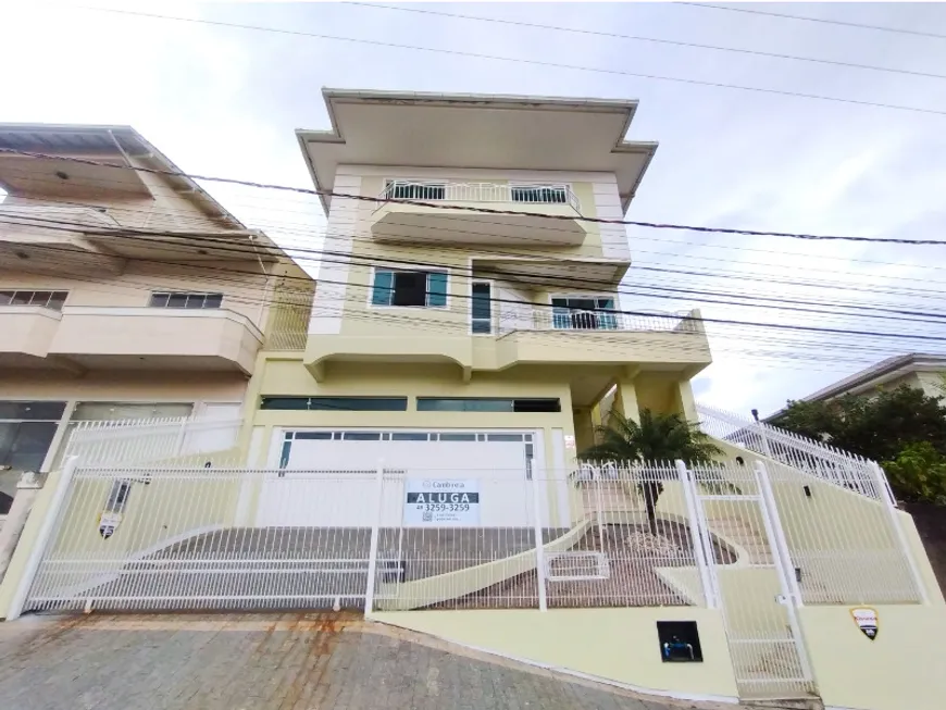 Foto 1 de Casa com 3 Quartos para alugar, 288m² em Praia Comprida, São José