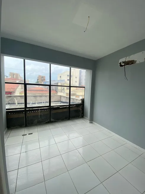 Foto 1 de Prédio Comercial à venda, 450m² em Renascença, São Luís