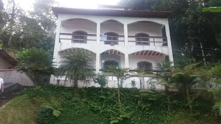 Foto 1 de Casa com 2 Quartos à venda, 200m² em Garatucaia, Angra dos Reis