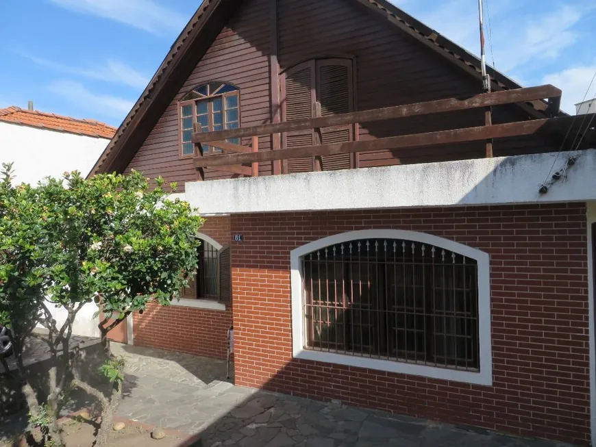 Foto 1 de Casa com 3 Quartos à venda, 159m² em Vila Brasílio Machado, São Paulo