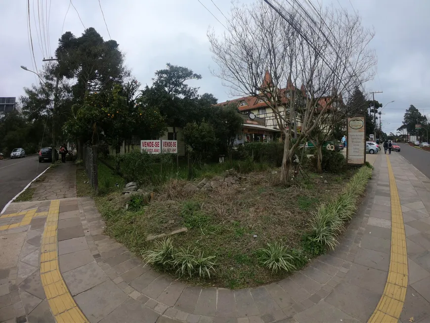 Foto 1 de Lote/Terreno à venda, 530m² em Planalto, Gramado