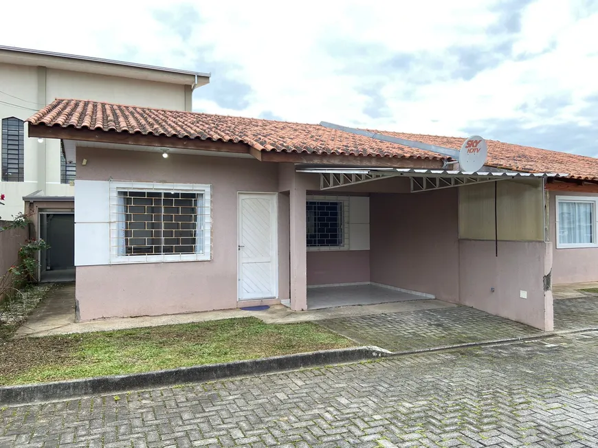 Foto 1 de Casa de Condomínio com 2 Quartos à venda, 64m² em Vila Campesi, Campo Largo