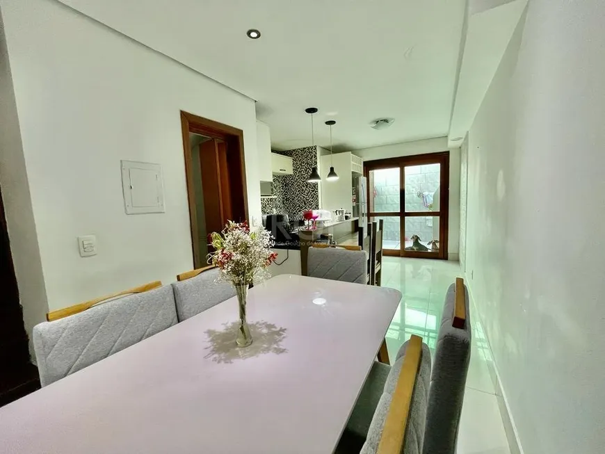 Foto 1 de Casa de Condomínio com 3 Quartos à venda, 121m² em Ipanema, Porto Alegre