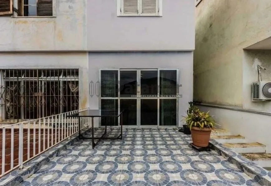 Foto 1 de Sobrado com 3 Quartos à venda, 160m² em Vila Sônia, São Paulo