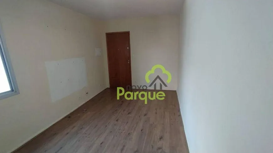 Foto 1 de Apartamento com 2 Quartos para alugar, 62m² em Vila Monumento, São Paulo