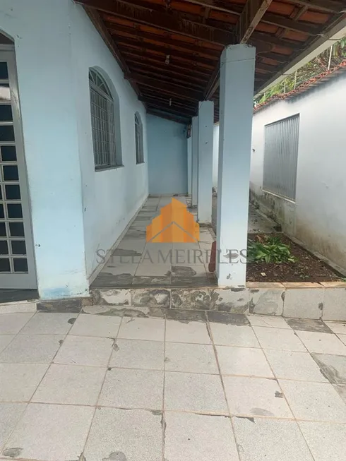 Foto 1 de Casa com 2 Quartos à venda, 70m² em Espirito Santo, Betim