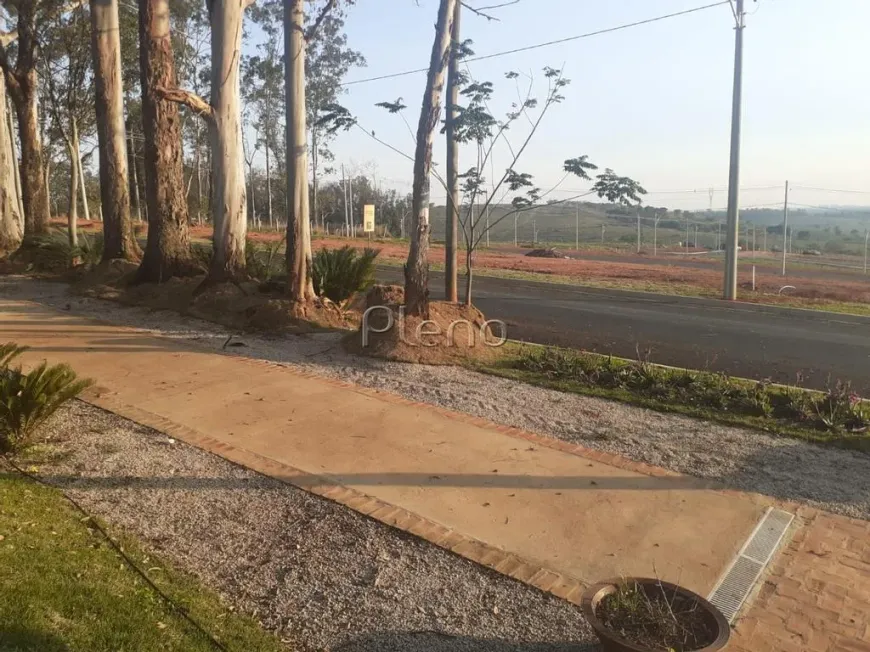 Foto 1 de Lote/Terreno à venda, 250m² em Colinas do Castelo, Jaguariúna