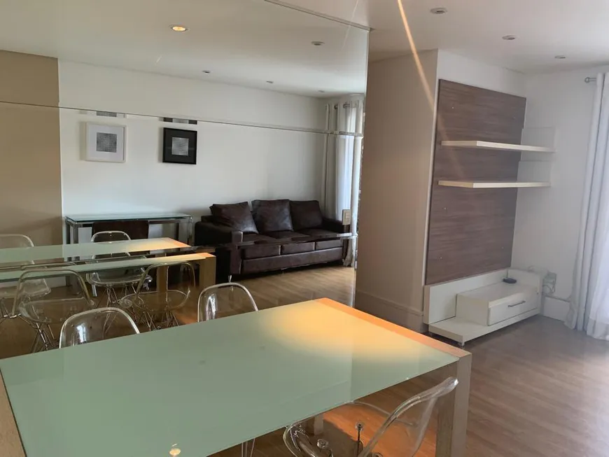 Foto 1 de Apartamento com 3 Quartos para alugar, 68m² em Jaguaré, São Paulo