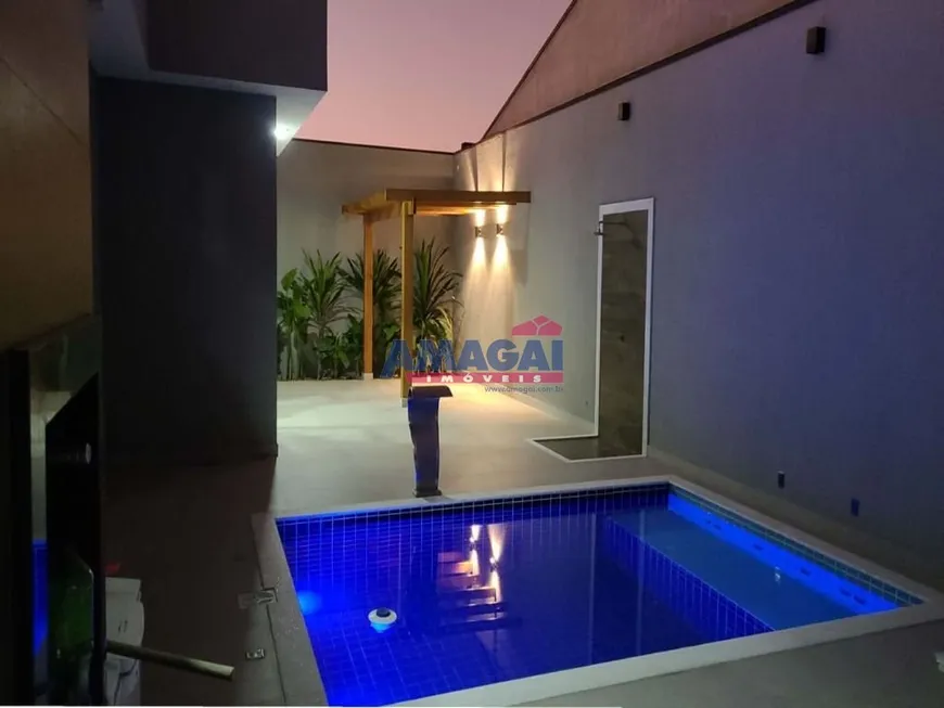 Foto 1 de Casa com 3 Quartos à venda, 176m² em Jardim Santa Maria, Jacareí