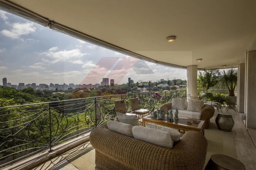 Foto 1 de Apartamento com 4 Quartos à venda, 648m² em Cidade Jardim, São Paulo