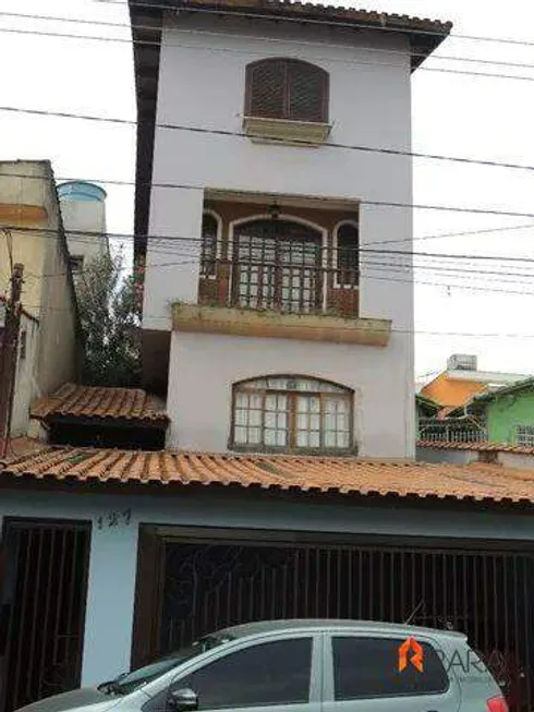 Foto 1 de Casa com 4 Quartos à venda, 272m² em Vila Palmares, Santo André