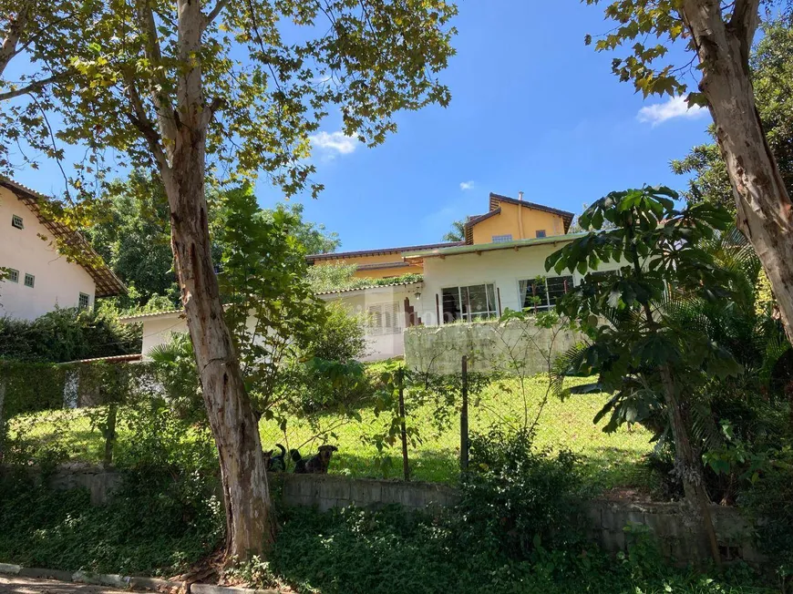 Foto 1 de Casa de Condomínio com 2 Quartos à venda, 235m² em Águas da Fazendinha, Carapicuíba